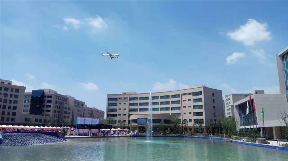 创建文明城市构建和谐社会缘聚新区pg电子官方总部基地万人欢乐颂7月29日盛大举行