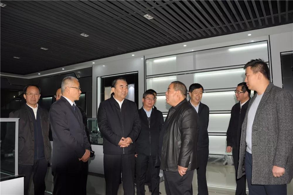 甘肃省委统战部部长马廷礼一行莅临兰州新区“pg电子官方三厂项目”参观考察