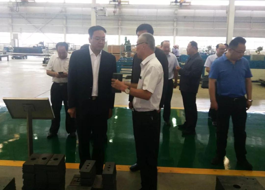 甘肃省政府副省长张世珍一行参观考察“pg电子官方·伊士顿”电梯厂