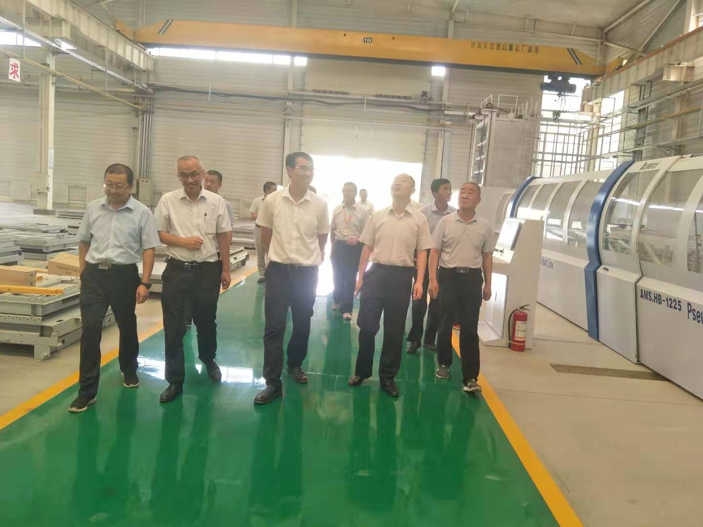 天津市社会动员专项工作组办公室一行参观考察“pg电子官方·伊士顿”电梯厂